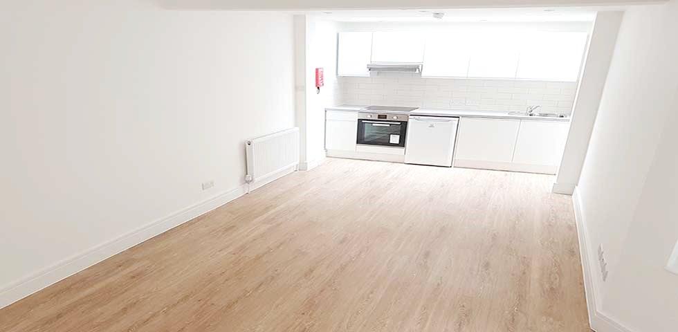 			NEWLY REFURBISHED, Studio Apartment, 1 bath, 1 reception Apartment			 Roderick Road, HAMPSTEAD